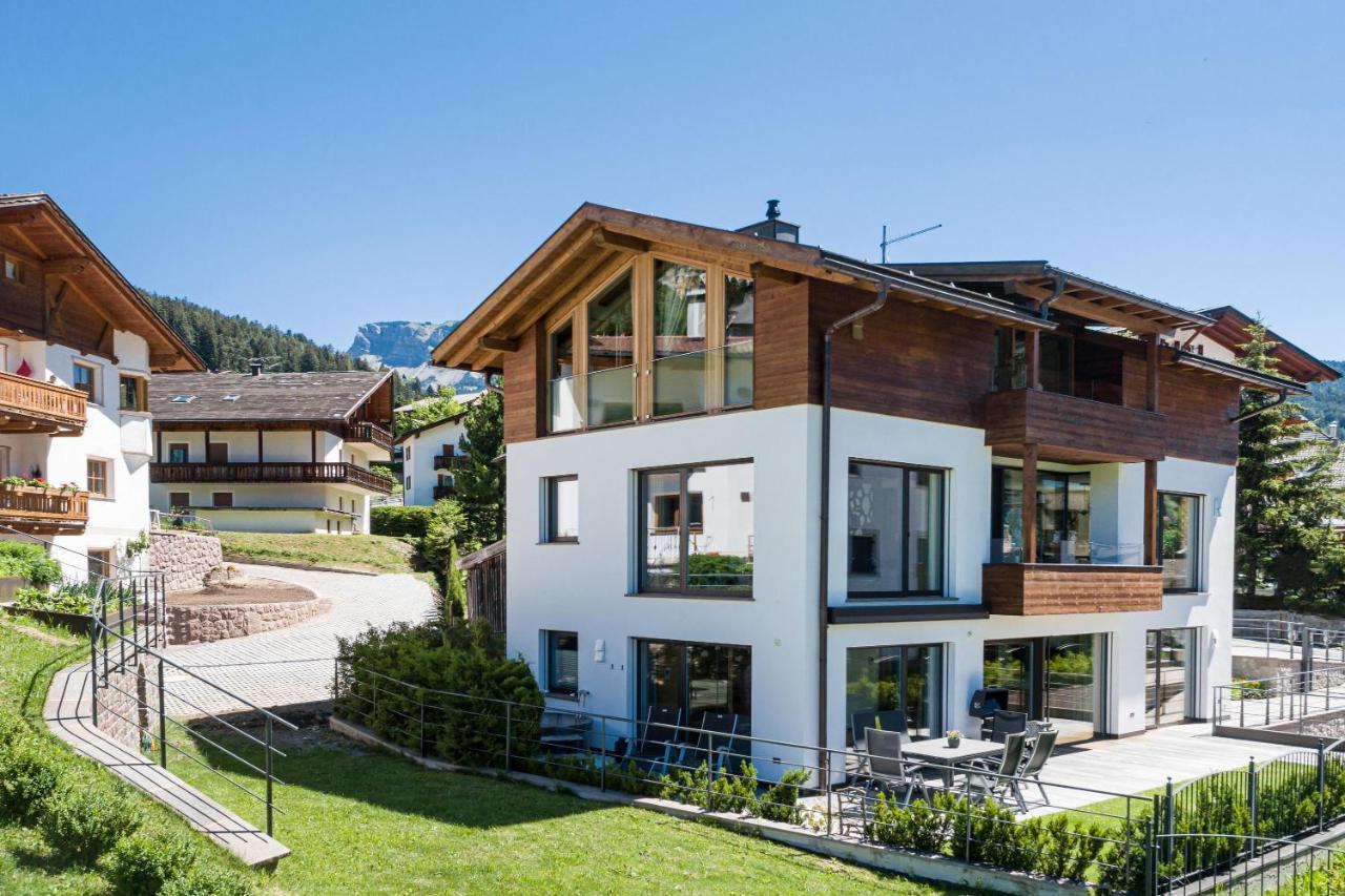 הוילה אורטיסיי Paruda Mountainchalet מראה חיצוני תמונה