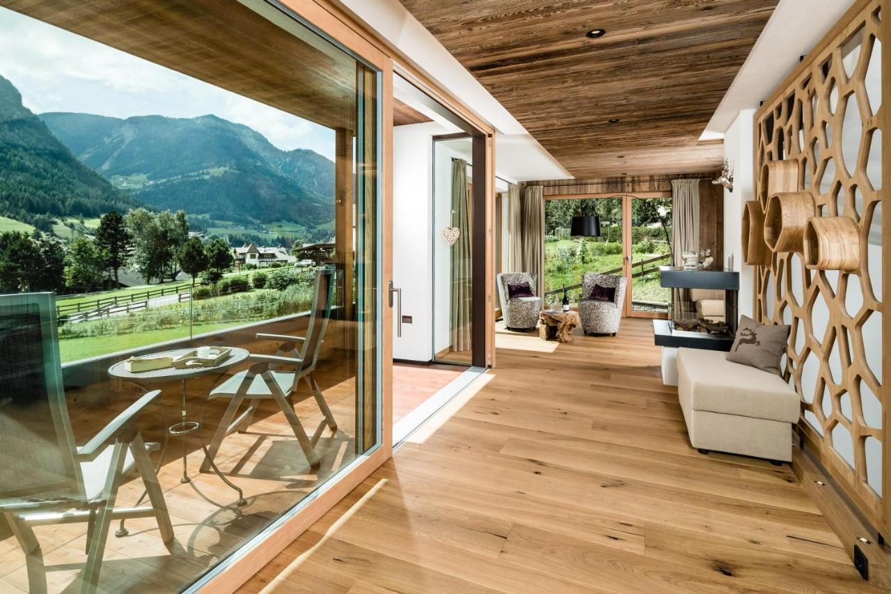 הוילה אורטיסיי Paruda Mountainchalet מראה חיצוני תמונה