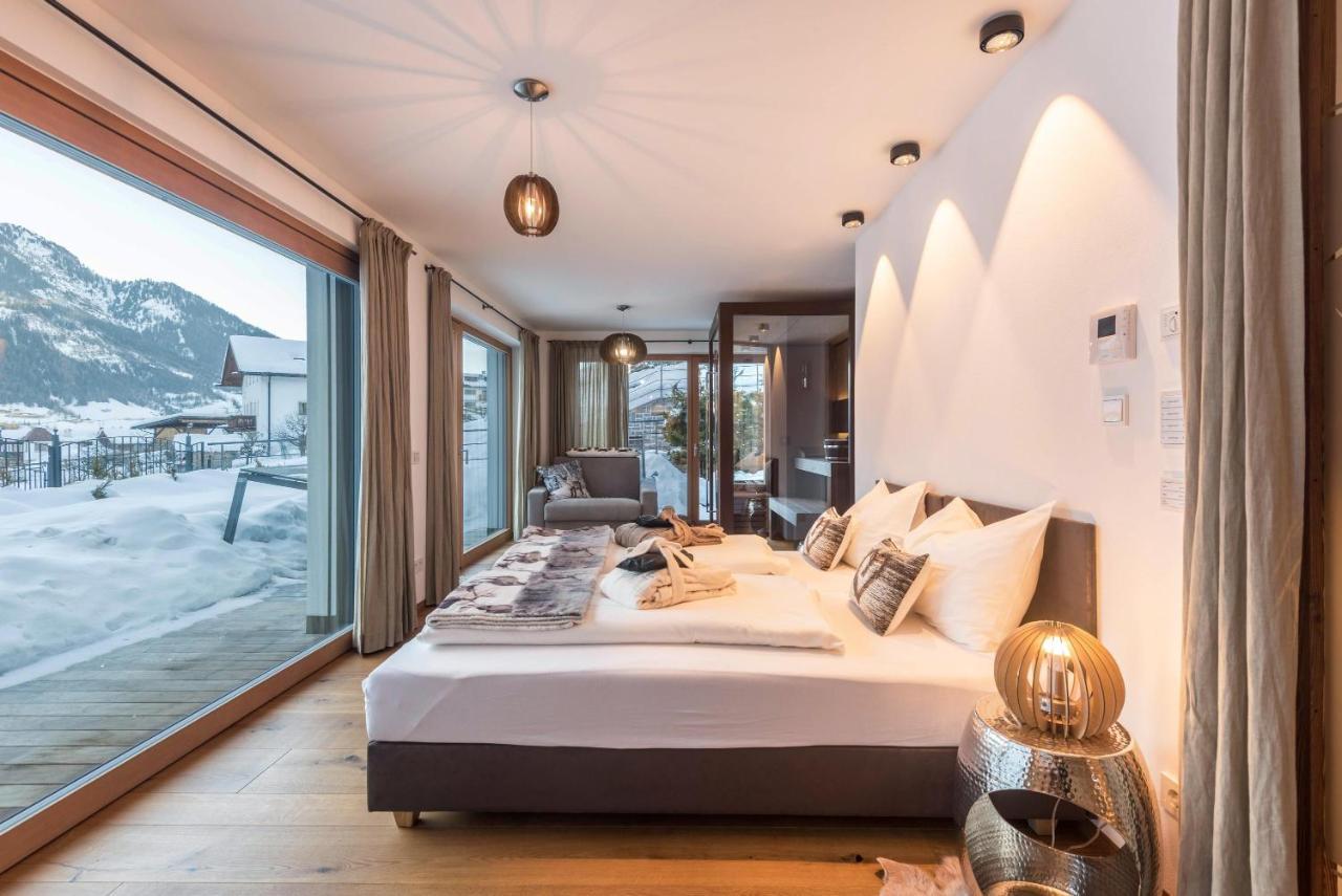 הוילה אורטיסיי Paruda Mountainchalet מראה חיצוני תמונה