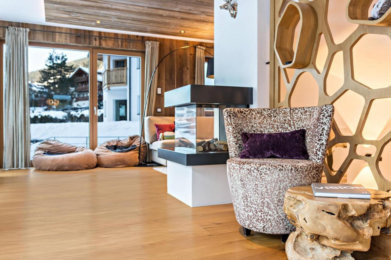 הוילה אורטיסיי Paruda Mountainchalet מראה חיצוני תמונה